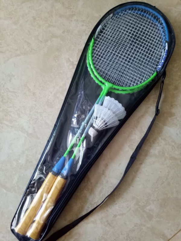 Badminton set (2 rackets, 2 shuttlecocks, case) HS-209